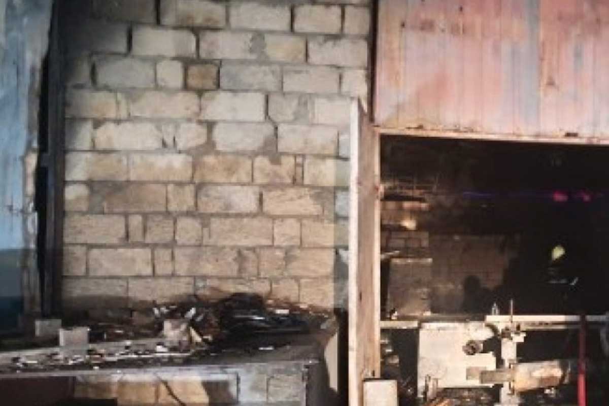 Məşhur ticarət mərkəzində yanğın – FOTO