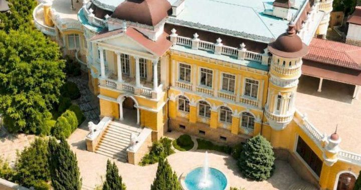 Bakıda saray kimi villa ŞOK qiymətə satışa çıxarıldı – FOTO