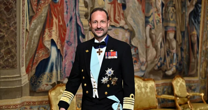 Vəliəhd şahzadə Hokon Norveçin yeni kralı oldu