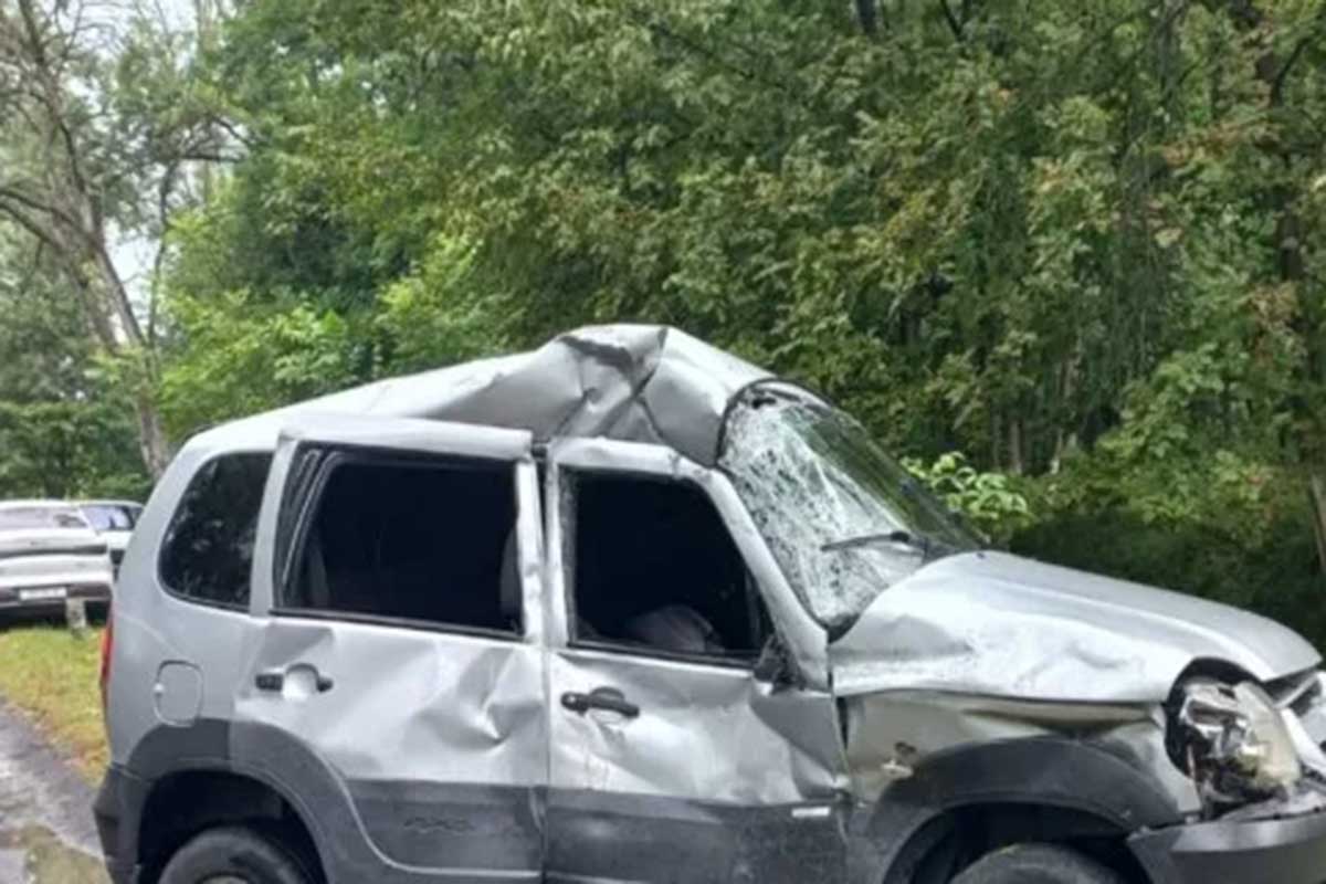 Türkiyədən gələn TIR Zaqatalada “Chevrolet”i vurub aşırdı: yaralılar var – FOTO