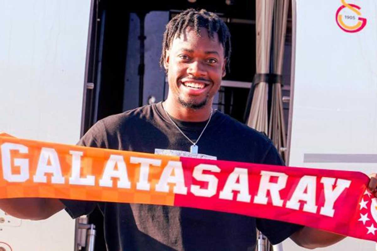 “Qalatasaray”dan yeni transfer